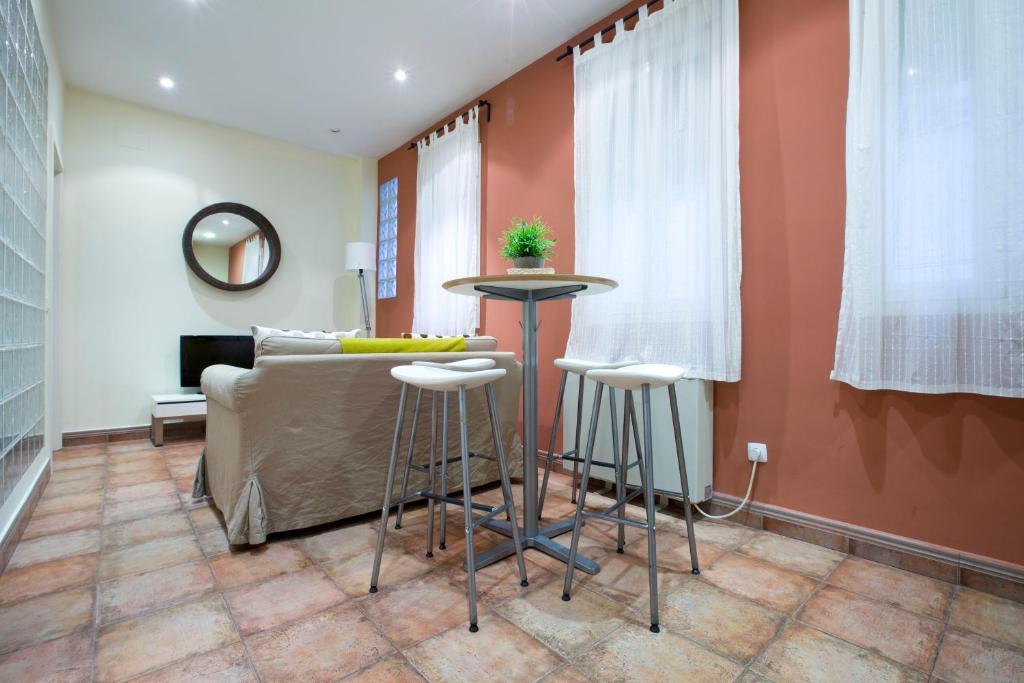 Apartamento Tirso De Molina Madrid Esterno foto