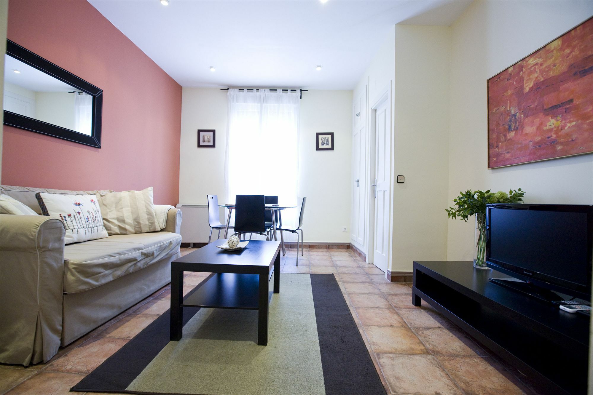 Apartamento Tirso De Molina Madrid Esterno foto
