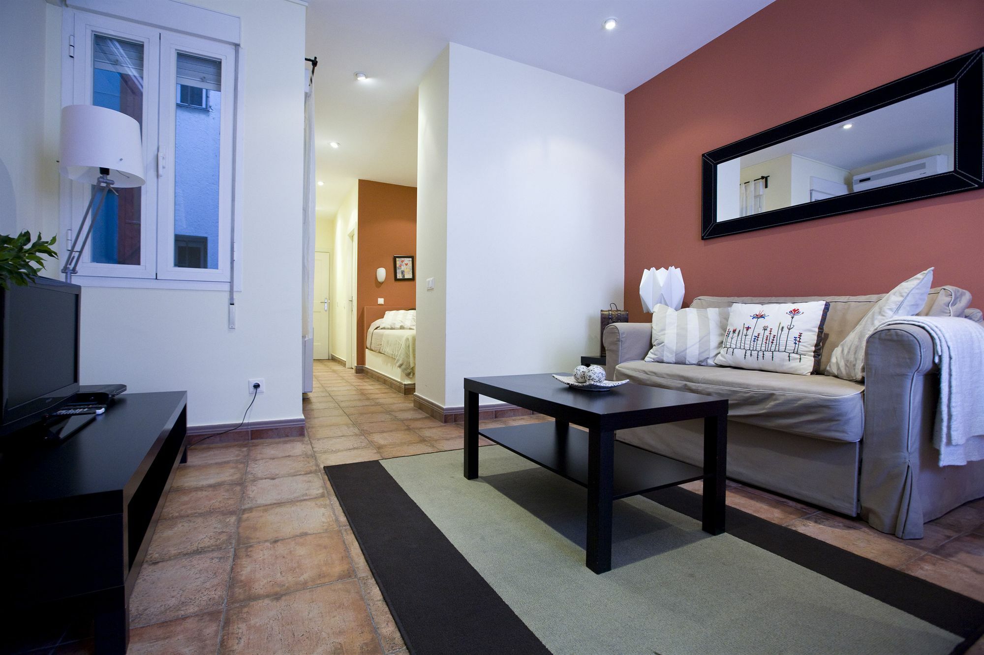 Apartamento Tirso De Molina Madrid Esterno foto